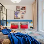 Prague Days - Funky Studio - Netflix - City Center